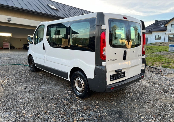 Renault Trafic cena 18900 przebieg: 215688, rok produkcji 2011 z Reda małe 22